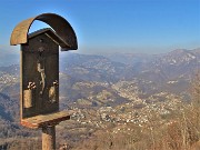 04 Dalla Corna Marcia bella vista sulla Val Brembilla